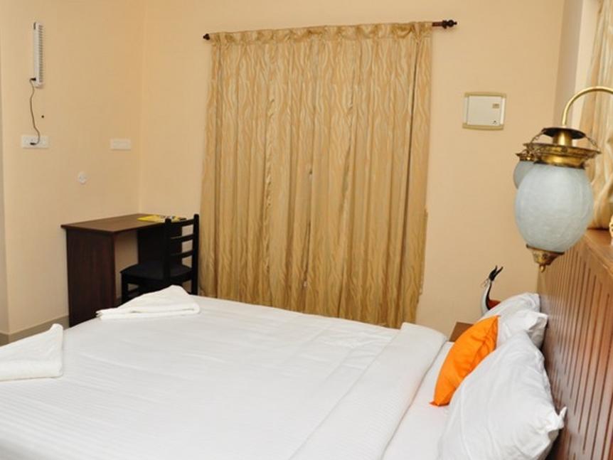 Ss Beach Resort Varkala Eksteriør billede