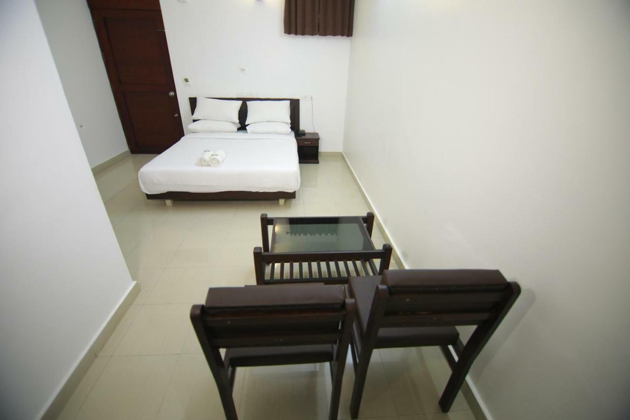 Ss Beach Resort Varkala Eksteriør billede