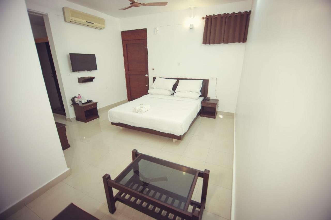 Ss Beach Resort Varkala Eksteriør billede